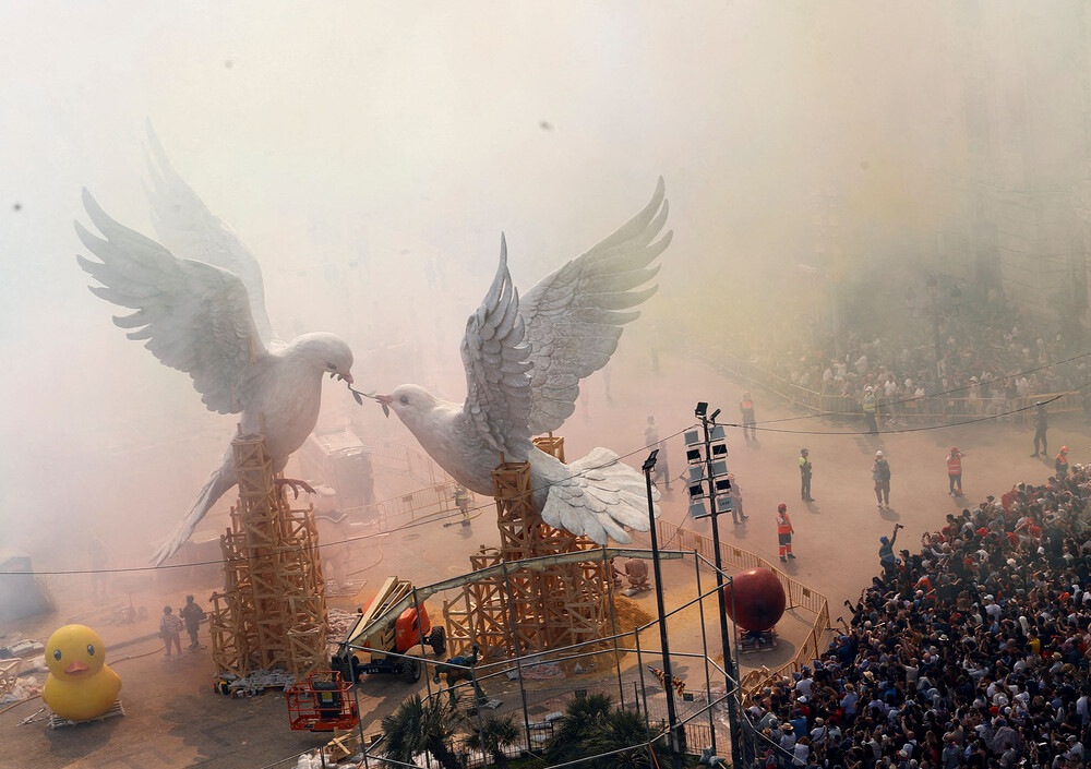 Spain's Valencia celebrates Fallas festival Spain's Valencia celebrates Fallas festival