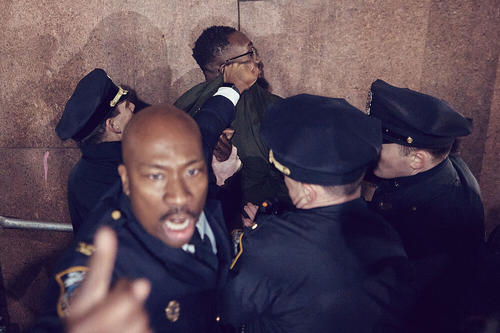 New York City Police arrests aPro-Palestinian protestor during a demonstration calling for a permanent ceasefire in Gaza, on Monday, Feb. 12, 2024, in New York. Several protesters were arrested as the NYC government implemented measures to restrict the Pro-Palestinian demonstrations in the City. Photo: Andres Kudacki