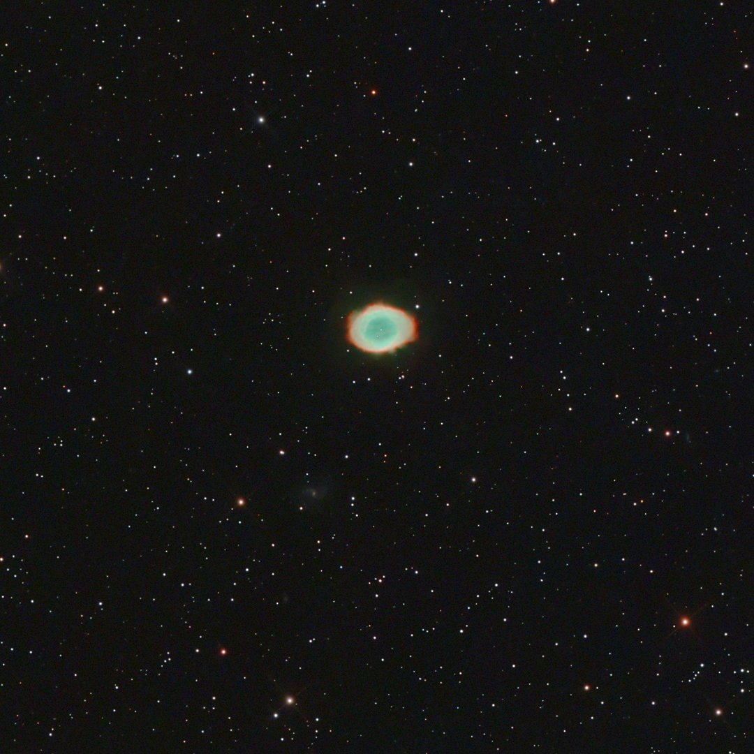 Ring Nebula corte